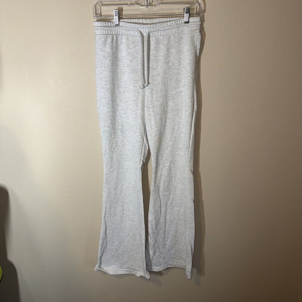 Divided Women’s Sweatpants White
